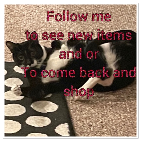 Meet your Posher, Maria - Picture 1 of 2